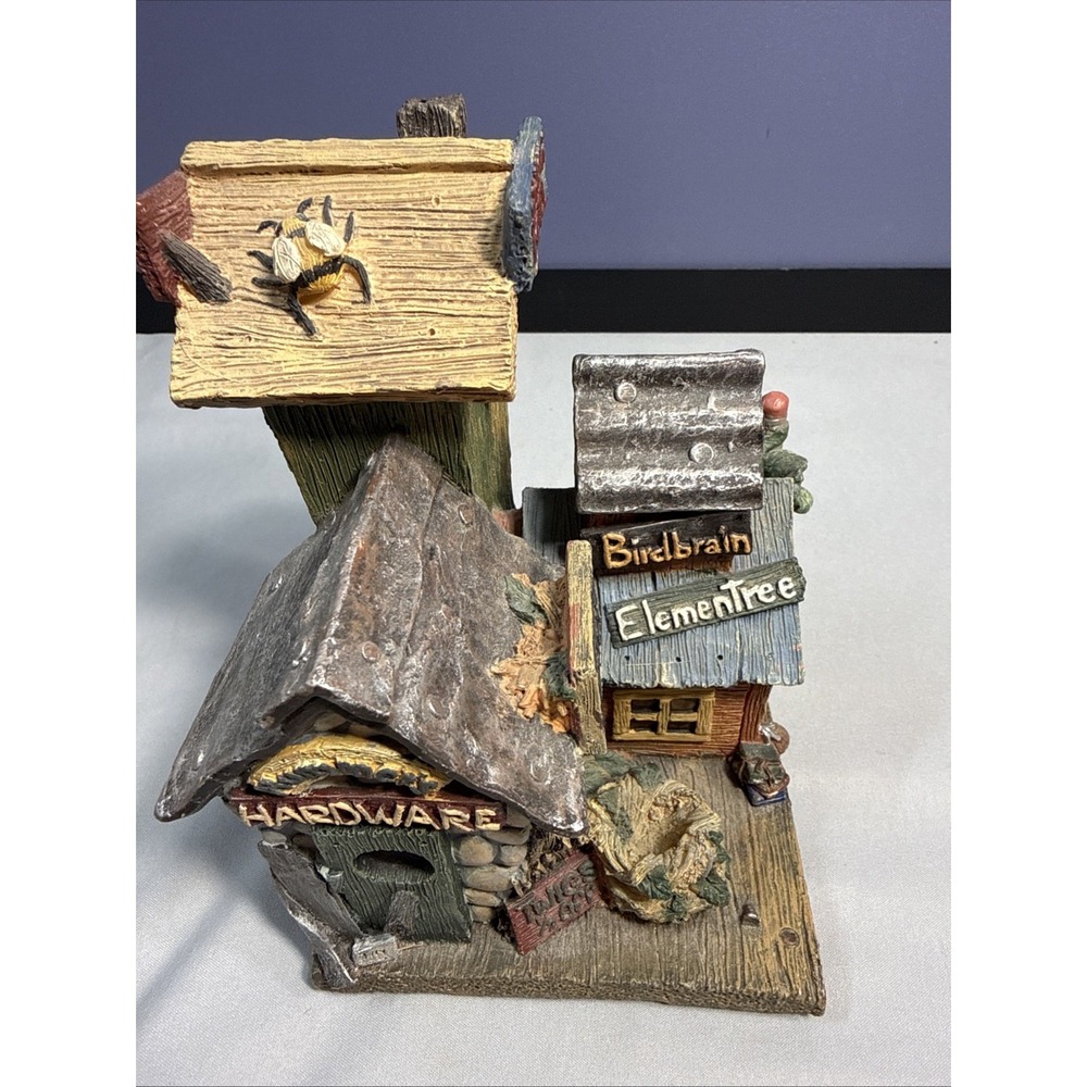 FIGI Graphics Town Square Birdhouse Hummer's Hardware Composite Miniature 1997 - Picture 2 of 9